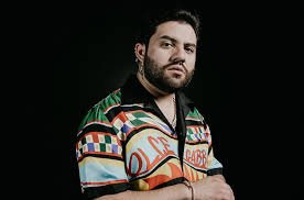 Luis R. Conriquez and “Si No Quieres No”